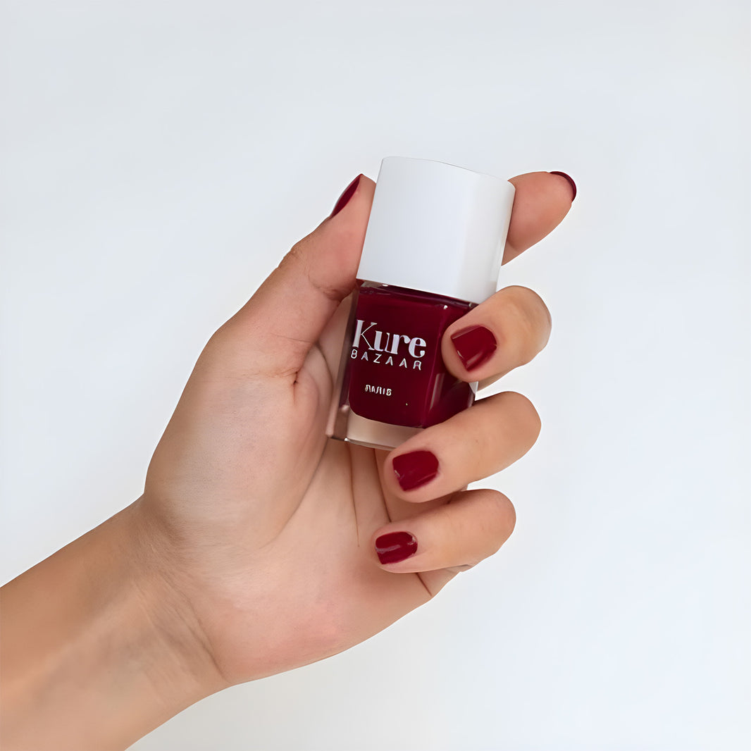 LES ROUGES - THE REDS - Kure Bazaar Paris